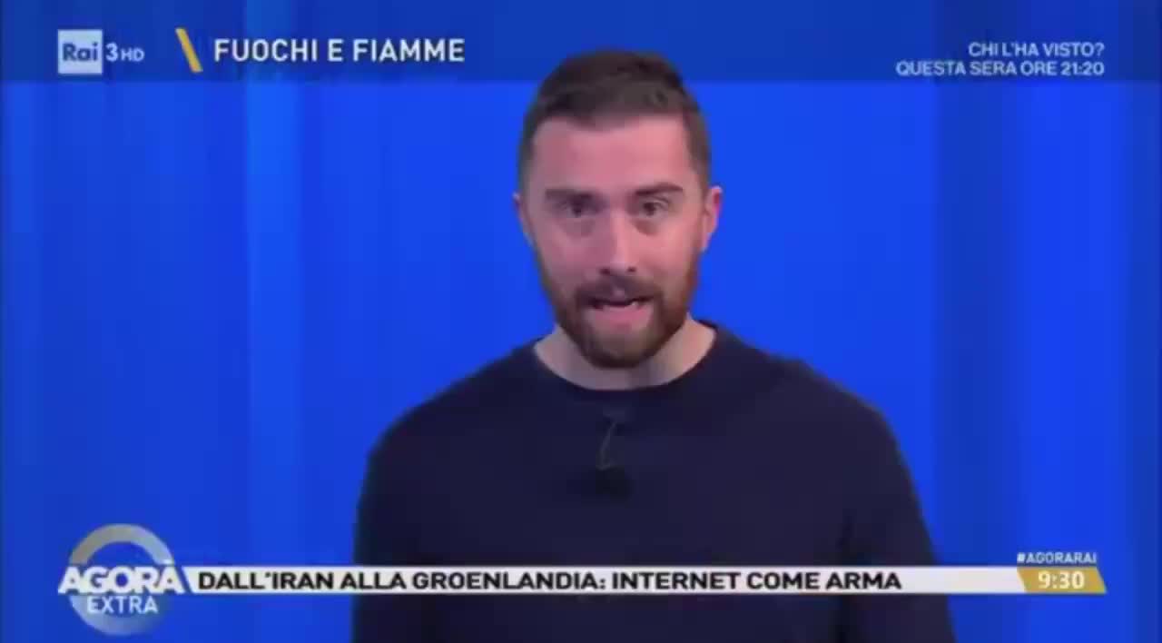 Итальянский телеканал показал фото иранской семьи с известными актерами