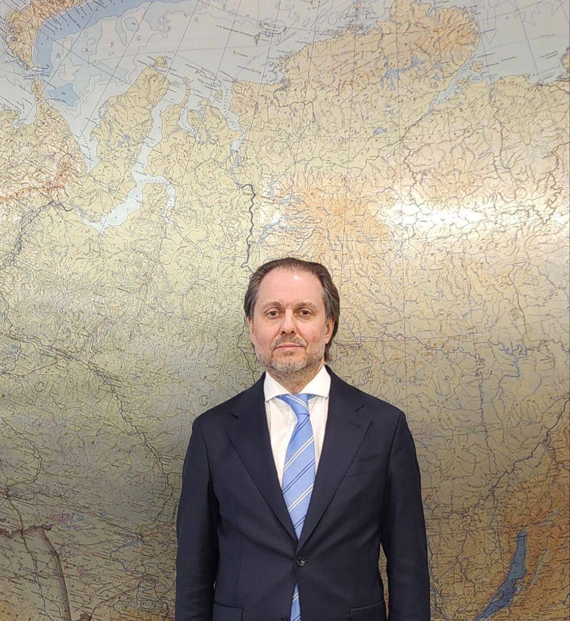 ЦИК России передала Владимиру Сысоеву ЛДПР мандат депутата Госдумы VIII созыва Напомним, в мае Евгений Марков досрочно сложил полномочия депутата: он назначен замминистра природных ресурсов и экологии России. Марков был избран депутатом Госдумы в сентябре 2021 г. по региональному списку ЛДПР Тюменская область, Ханты-Мансийский автономный округ - Югра, Ямало-Ненецкий автономный округ . Депутатский мандат перешел к следующему по тому же региональному списку ЛДПР - вице-спикеру Тюменской областной Думы Владимиру Сысоеву. Сысоев был депутатом Госдумы VI и VII созывов, занимал должности зампреда комитета по природным ресурсам, природопользованию и экологии и первого зампреда комитета по природным ресурсам, собственности и земельным отношениям. С 2019 по 2021 гг. был заместителем губернатора Тюменской области, а с 2021 г. - зампредом Тюменской областной думы.