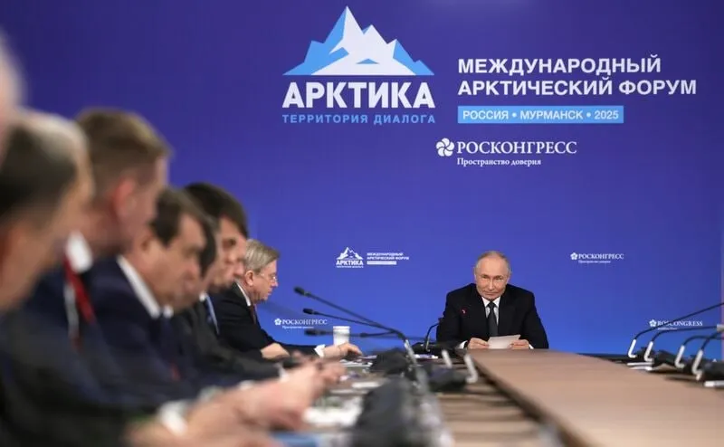 Путин завтра проведет совещание с кабмином сообщает Кремль Будет обсуждаться развитие Арктической зоны и Трансарктического транспортного коридора jkinvest news jkinvest