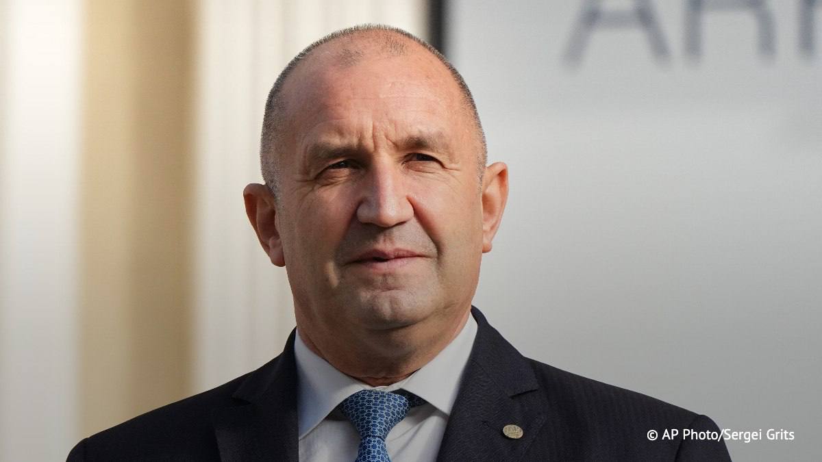 Президент Болгарии Румен Радев объявил о своей отставке