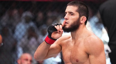 Махачев намекнул, что UFC в скором времени может провести турнир в России   Действующий чемпион UFC в лёгком весе Ислам Махачев выразил мнение, что в скором времени Абсолютный бойцовский чемпионат может провести очередной турнир в России.  Читать далее