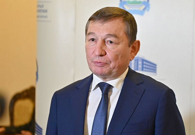 Правительство Бурятии обязало завершить полную приёмку всех образовательных учреждений к началу нового учебного года. По состоянию на 12 августа, комиссионные проверки не прошли 7,9% общеобразовательных школ и 9,6% детских садов. За прошедший учебный год в образовательных организациях республики произошло шесть пожаров. Подробнее – на Бабре #бурятия