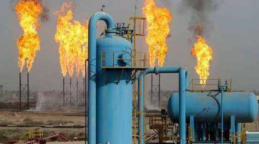 В Казахстане введут лимит на газ по фиксированной цене Депутаты мажилиса одобрили в первом чтении законопроект о нормировании потребления газа базовый объем будет оплачиваться по регулируемым ценам сверхнормативный с повышающими коэффициентами передает ArbatMedia   Прислать новость