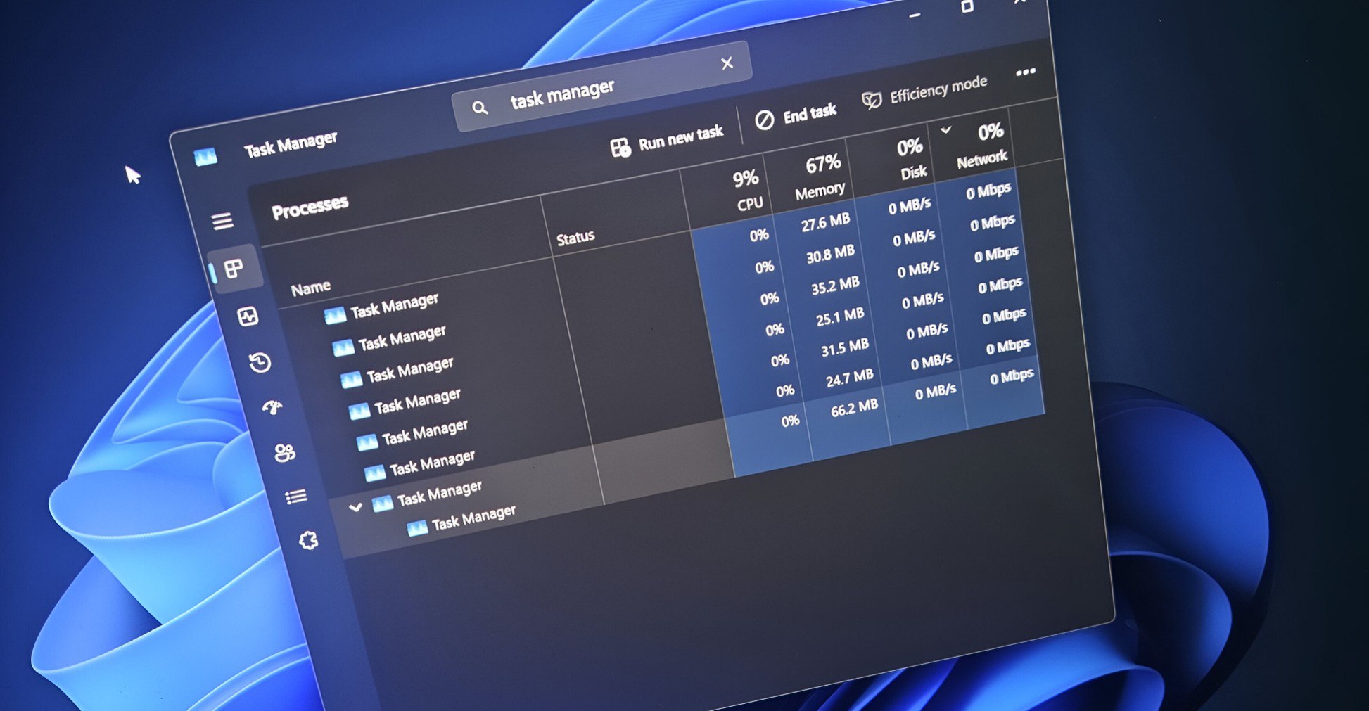 Мы приделали диспетчер задач в диспетчер задач в диспетчер задач Последнее обновление Windows 11 снова всё поломало На этот раз пострадал диспетчер задач Попытки его закрыть через стандартный крестик приводят к тому что вместо этого создаётся новый Если закрыть и его появится ещё один Положить конец нашествию диспетчеров задач можно завершив его процесс в самом диспетчере задач Когда Microsoft разберётся с этой Лернейской гидрой пока неизвестнo Зато недавно Сатья Наделла хвастался что около 30 кода в компании сейчас пишет AI rozetked me news 42488