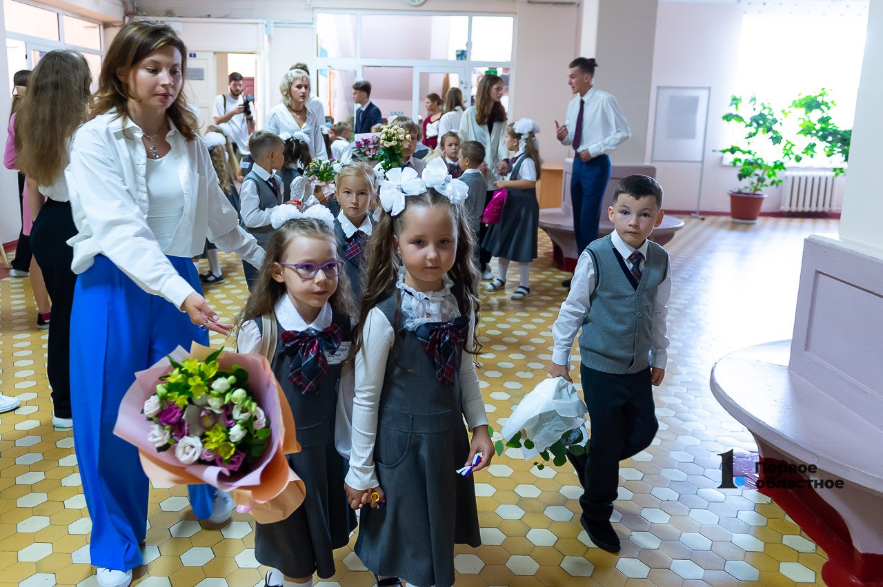 Первые классы в Челябинской области укомплектованы уже на 80 процентов Через несколько дней начнется вторая волна приемной кампании — без привязки к прописке. Во время нее не действуют льготы и преимущества: малышей будут зачислять в школу на общих основаниях и только на оставшиеся места. / Прислать новость
