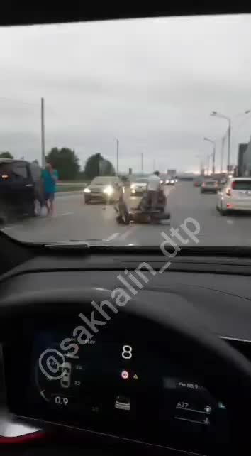 Два ДТП с мотоциклистами в Сочи и Южно-Сахалинске