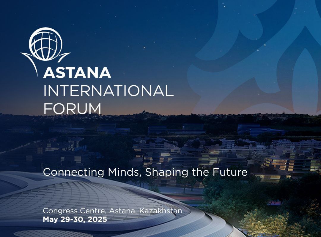 Минэкономики: Astana International Forum принесет экономике 2,6 млрд тенге В столицу Казахстана начали прибывать участники Astana International Forum, который пройдет 29-30 мая 2025 года. Ожидается, что форум посетят более пяти тысяч иностранных гостей, включая участников, глав делегаций, руководителей компаний, сопровождающих лиц и свыше 100 журналистов зарубежных СМИ. По информации организаторов, гости забронировали номера в 37 крупных отелях города. Заполняемость гостиниц категории «4 звезды» с 26 по 31 мая 2025 года составила от 50 до 90%, а отели категории «5 звезд» заполнены на 90-100%. Для сравнения, в аналогичный период 2024 года заполняемость гостиниц категории «4 звезды» составляла от 30 до 60%, а отели категории «5 звезд» были заполнены на 50-60%. По оценкам экспертов, средний расход делового туриста в Астане составляет 177 тысяч тенге в день проживание, питание, транспорт, развлечения и шопинг , а средняя продолжительность пребывания – 3 дня. Ожидается, что мультипликативный эффект от проведения Astana International Forum для экономики столицы и страны превысит 2,6 млрд тенге, приводят данные в Минэкономики. /atamekenbusiness