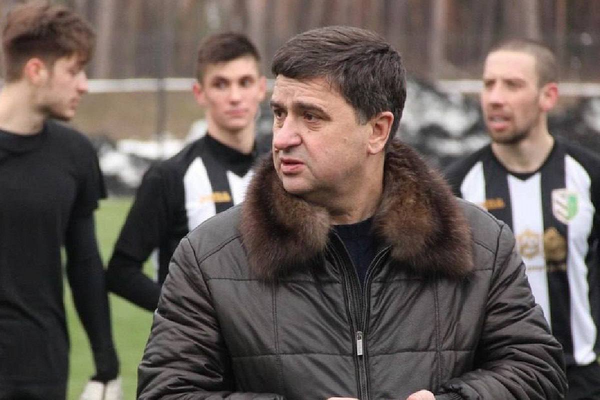 «Торпедо» будет распущено, если клуб исключат из РПЛ — об этом журналистам Sport Baza сообщил адвокат Андрей Алешкин со ссылкой на совладельца «Торпедо» Леонида Соболева.  По мнению Соболева, все основания, по которым РФС хочет убрать «Торпедо» из РПЛ, надуманные.    Подписывайтесь, это Sport Baza