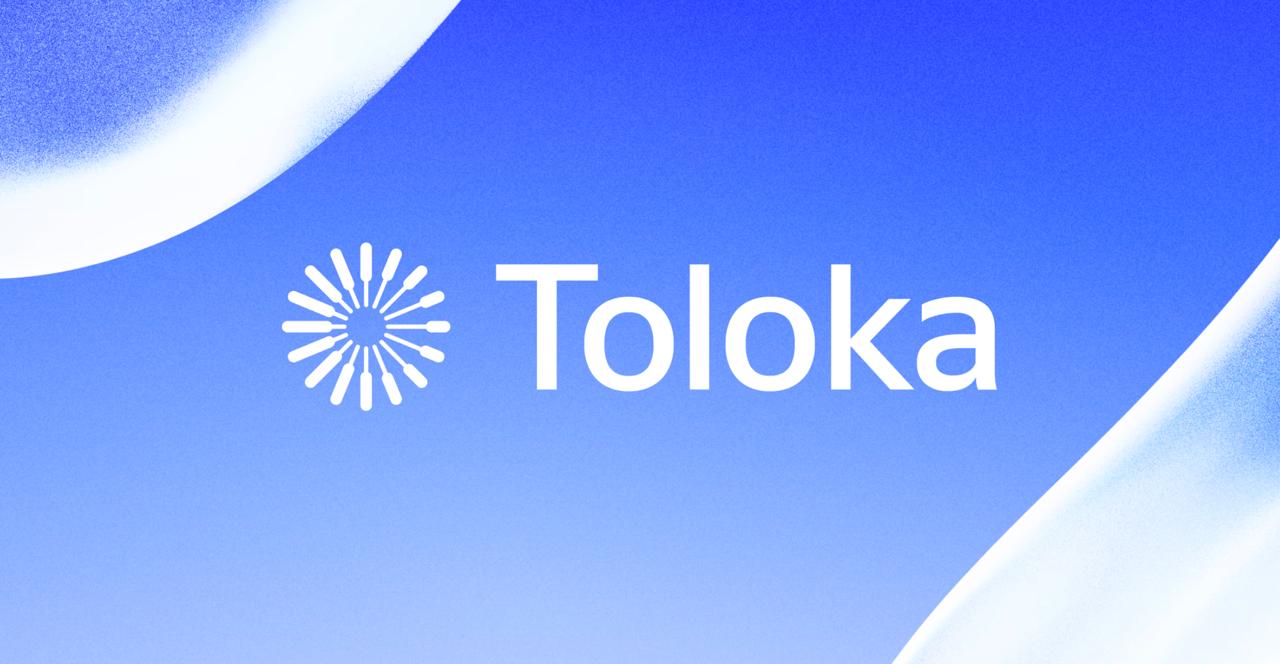 Сервис Toloka Аркадия Воложа поднял $72 млн Не хотел сегодня выпускать посты, но мимо Аркадия Воложа не смог пройти. Сервис Toloka, который входит в Nebius Group, поднял $72 млн от Bezos Expeditions Джеффа Безоса и техдиректора Shopify Михаила Парахина, пишет VC со ссылкой на заявление компании. Toloka — это сервис для разметки данных. Потом на этих размеченных данных можно обучать AI. Собственно, данные — один из самых ценных ресурсов для AI-компаний. За ними все гоняются, их всегда не хватает. В своем заявлении компания пишет, что Toloka сейчас является партнером Amazon, Anthropic, Microsoft, Poolside, Recraft, Shopify и других. В сделке есть интересный момент. Nebius Аркадия Воложа сохранит «значительный контрольный пакет акций», но откажется от мажоритарного контроля. У Nebius не будет контрольного пакетом голосов в Toloka, компания больше не будет включать ее результаты в свою консолидированную финансовую отчетность. Михаил Парахин станет исполнительным председателем совета директоров. Волож в совете тоже останется. Рулить сервисом, как я понимаю, останется Ольга Мегорская. Такое «отчуждение» Toloka было ожидаемым. После развода с «Яндексом» у Аркадия Воложа осталось несколько активов с мажоритарной долей: Nebius бывшее «Яндекс.Облако» с дата-центром в Финляндии; Toloka; TripleTen edtech-платформа для подготовки IT-специалистов в США Avride разработчик технологии беспилотного вождения Стратегия была такая. Волож и его команда сосредоточатся на развитии Nebius, который будет строить дата-центры. А для трех других проектов будут искать сторонних инвесторов/партнеров и отдавать их контрольные пакеты. Получается, для Toloka таких инвесторов/партнеров нашли. Осталось еще два проекта. — тот самый канал про стартапы