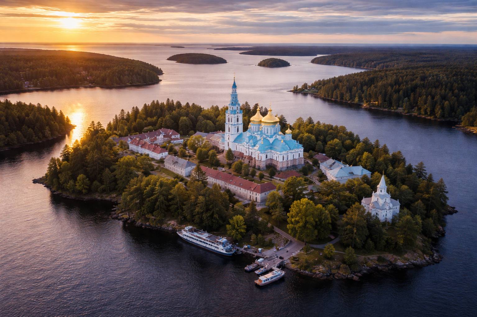 Молодоженам в Ленобласти начнут дарить свадебные путешествия Как сообщили в управлении ЗАГС Ленобласти с 1 февраля все пары вступающие в брак на территории региона будут получать подарочную карту на путешествие Для получения подарка должны быть соблюдены условия супруги младше 35 ти лет для обоих это первый брак регистрация состоялась после 1 августа 2025 года Путешествие будет по Ленинградской области карта вручается в день свадьбы Те кто уже заключил брак могут обратиться за картой в ЗАГС TodaySPb Новости GradSPb Места СПб
