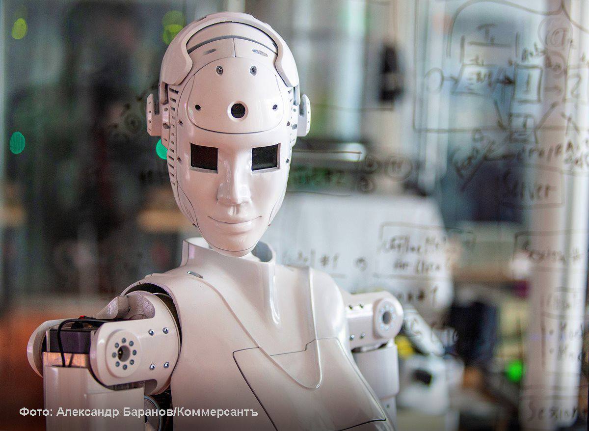 С начала года совокупное состояние 10 богатейших технологических миллиардеров в США увеличилось на 550 млрд благодаря инвестициям в сферу ИИ Речь идет о строительстве центров обработки данных разработке приложений создании чипов и других продуктов пишет Financial Times Список технологических миллиардеров США возглавил основатель Tesla Space X и владелец xAI Илон Маск Его состояние выросло с начала года на 49 до 645 млрд По оценкам Forbes благодаря разработкам в сфере ИИ в этом году в список миллиардеров вошли более 500 новых людей по всему миру Совокупное состояние богатейших людей мира в 2025 году достигло рекордного значения 16 1 трлн Это почти на 2 трлн больше по сравнению с 2024 годом Лидером по числу миллиардеров стали США 902 человека за ними следует Китай 516 и Индия 205 Подписывайтесь на Ъ Оставляйте бусты