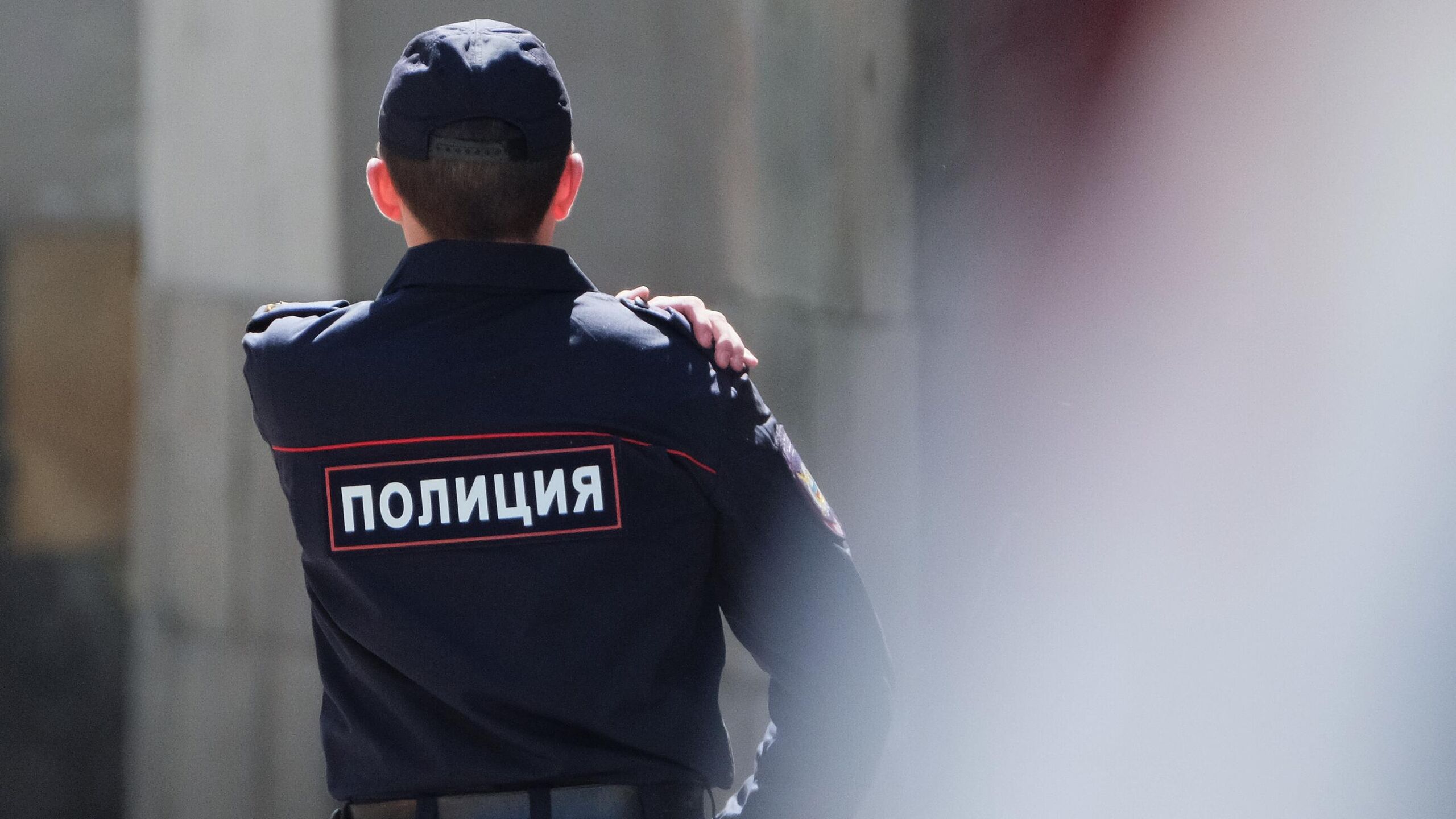 Уголовное дело возбудили в Новосибирске в связи с кражей у 12-летнего мальчика сумки, в которой находилось чуть более миллиона рублей, информирует СУСК РФ по региону.