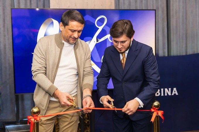 Компания AL BINA открыла новый офис продаж пространство нового формата для тех кто рассматривает недвижимость не просто как покупку а как стратегическое решение для жизни и капитала AL BINA девелопер нового поколения работающий на стыке архитектуры инвестиционного мышления и качества жизни реклама www gazeta uz ru 2026 01 23 al bina