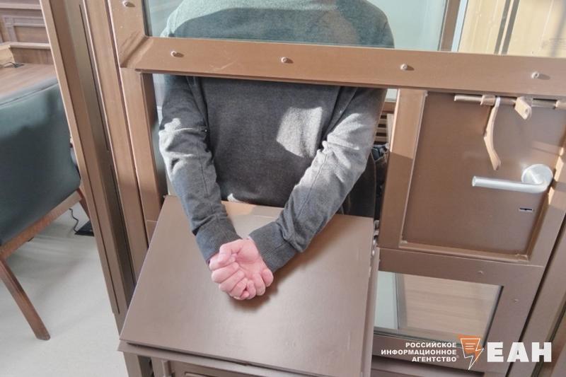 В Челябинске арестован 19 летний гражданин хранивший взрывчатку Накануне жителя региона задержали сотрудники ФСБ У него изъяли компоненты взрывного устройства Подозреваемый нигде не работает Центральный районный суд Челябинска избрал ему меру пресечения в виде ареста на два месяца Подписаться на канал ЕАН Челябинск