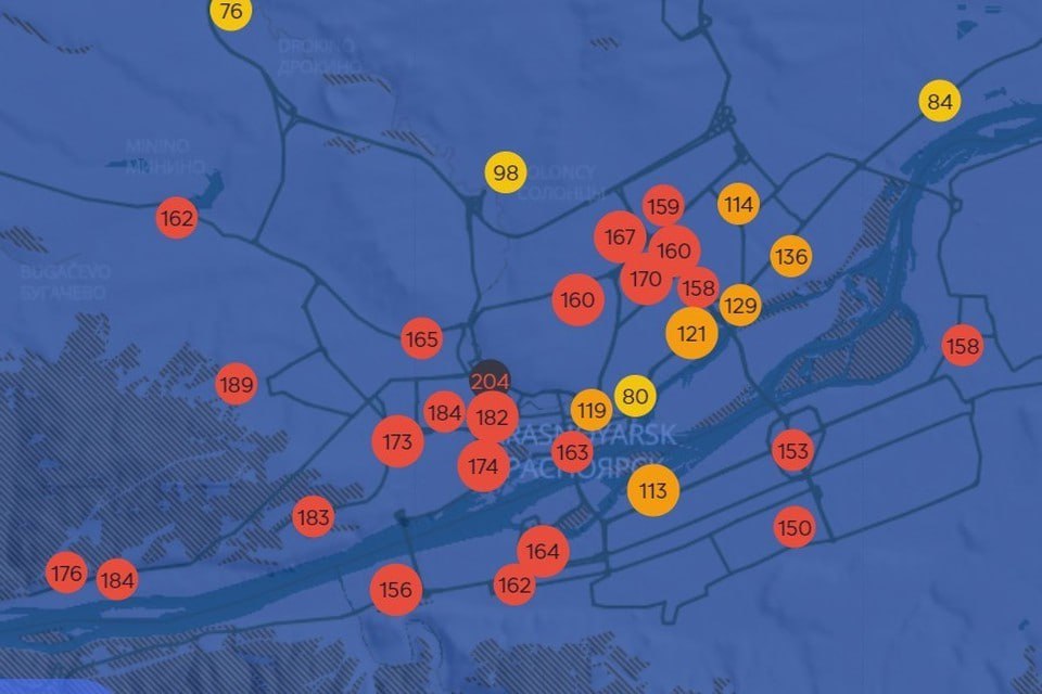 Красноярск снова окутала едкая дымка  Сейчас карта проекта экологов-общественников Nebo.Live почти полностью окрашена в красный цвет — сильные загрязнения фиксируют во всех районах. В мировом рейтинге IQAir по грязному воздуху наш город находится на 23-й строчке.   : сайт Nebo.Live