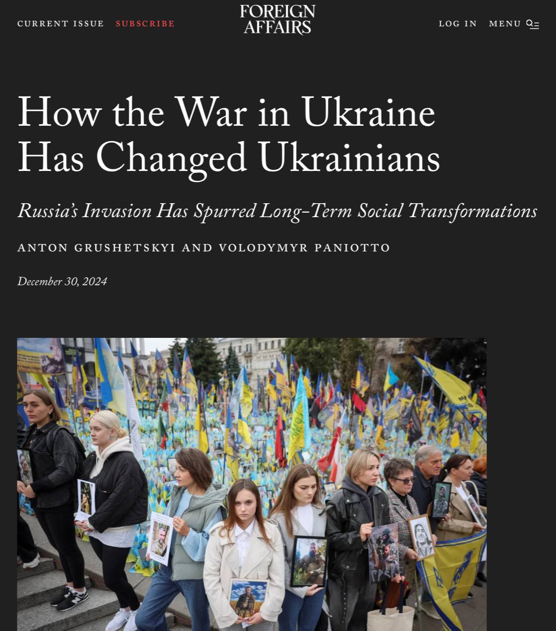 Украинцы перестают верить в светлое будущее страны в ЕС, пишет Foreign Affairs.  «Процентное соотношение тех, кто считает, что Украина будет процветающей страной в составе Евросоюза через 10 лет, упало с 88% в октябре 2022 до 73% в декабре 2023 - и еще ниже, до 55% в декабре 2024»  - говорится в статье, авторами которой выступили представители Киевского международного института социологии.  Отмечается, что украинцы растеряли оптимизм после провального контрнаступления ВСУ в 2023 году и считают, что конфликт с Россией затянется.