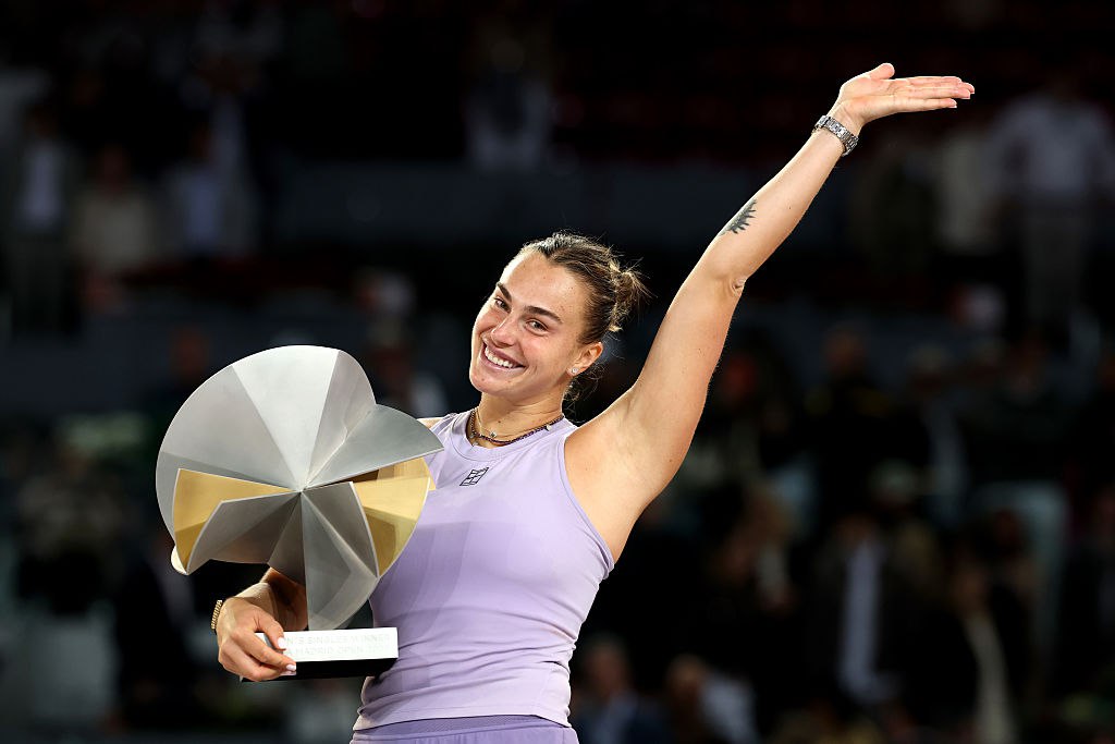 Арина Соболенко выиграла в финале турнира WTA 1000 в Мадриде! Белорусская теннисистка встретилась с американкой Кори Гауфф, матч завершился со счётом 6:3, 7:6 7:3 . Для Арины это двадцатый титул WTA в карьере и третий в сезоне. В Мадриде она побеждала в 2021 и 2023 году Julian Finney/Getty Images