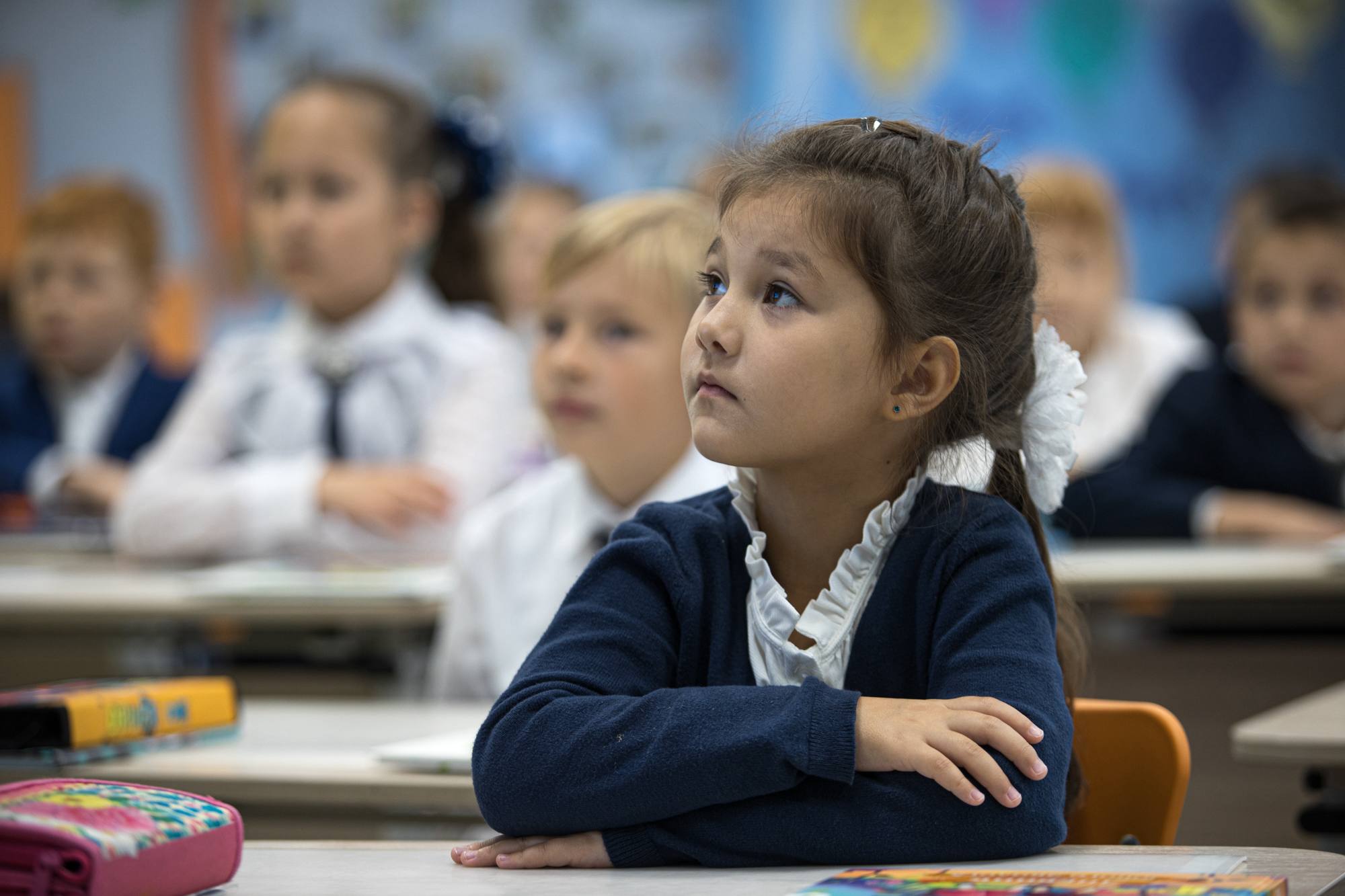 В связи с введением плана Буран меняется работа школ В субботу 31 января обучение пройдет в дистанционном и электронном формате В школах будут работать дежурные классы Движение школьных маршрутов временно приостановлено Информация о работе учебных заведений в понедельник будет объявлена позже Просим по возможности ограничить поездки на личном транспорте Мэрия Казани в MАХ