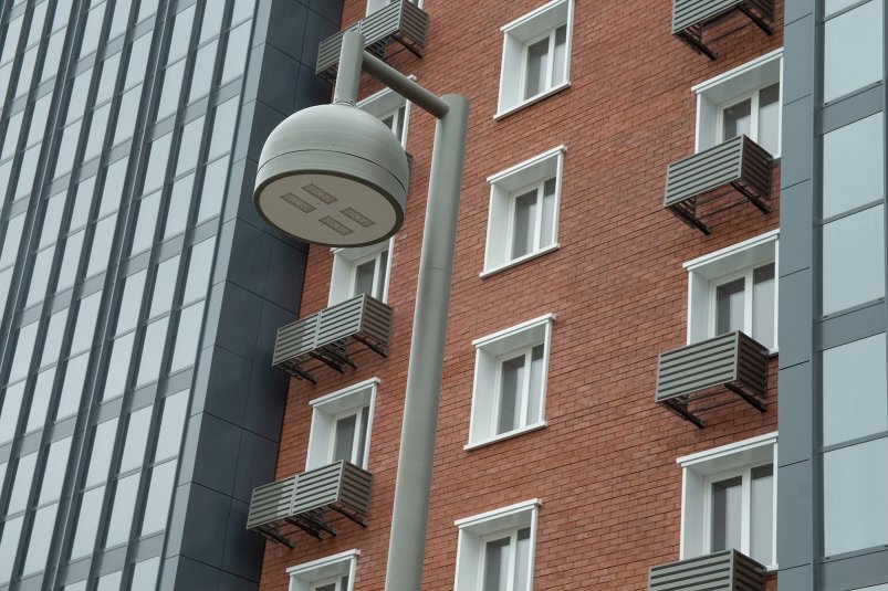 Покупка новостроек на курортах Кубани сократилась почти на треть В течение первых трёх месяцев текущего 2025 года заметно уменьшился спрос на новое жилье в южных краях Краснодарского края. По сравнению с таким же периодом предыдущего года число покупок упало на 35%. Если раньше заключалось примерно 1667 сделок купли-продажи новостроек, то теперь зарегистрировано только около 1085 приобретений. Подробности ЗДЕСЬ KrasnodarMedia Прислать новость