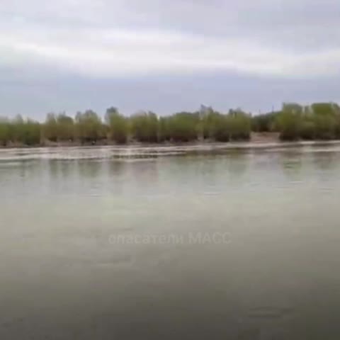 Спасатели оказали помощь пострадавшим в Новосибирске во время Парада Победы