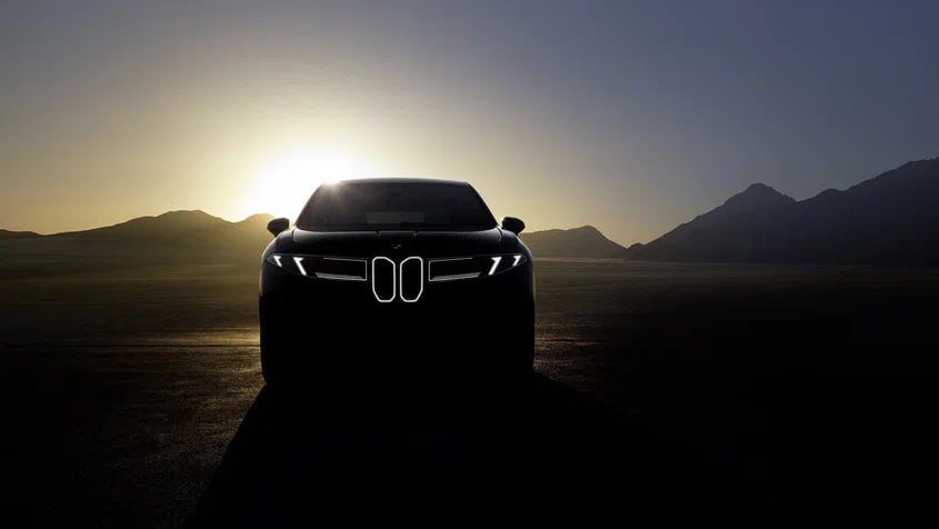 Серийный BMW Neue Klasse первое официальное фото Анонсирована премьера кроссовера iX3 следующего поколения первой модели BMW на новейшей платформе Neue Klasse Она состоится 5 сентября По предварительным данным платформа кроссовера будет поддерживать 800 вольтовую архитектуру а его силовые установки смогут развивать до 600 л с Запас хода iX3 должен составить до 800 километров по циклу WLTP autoruonline