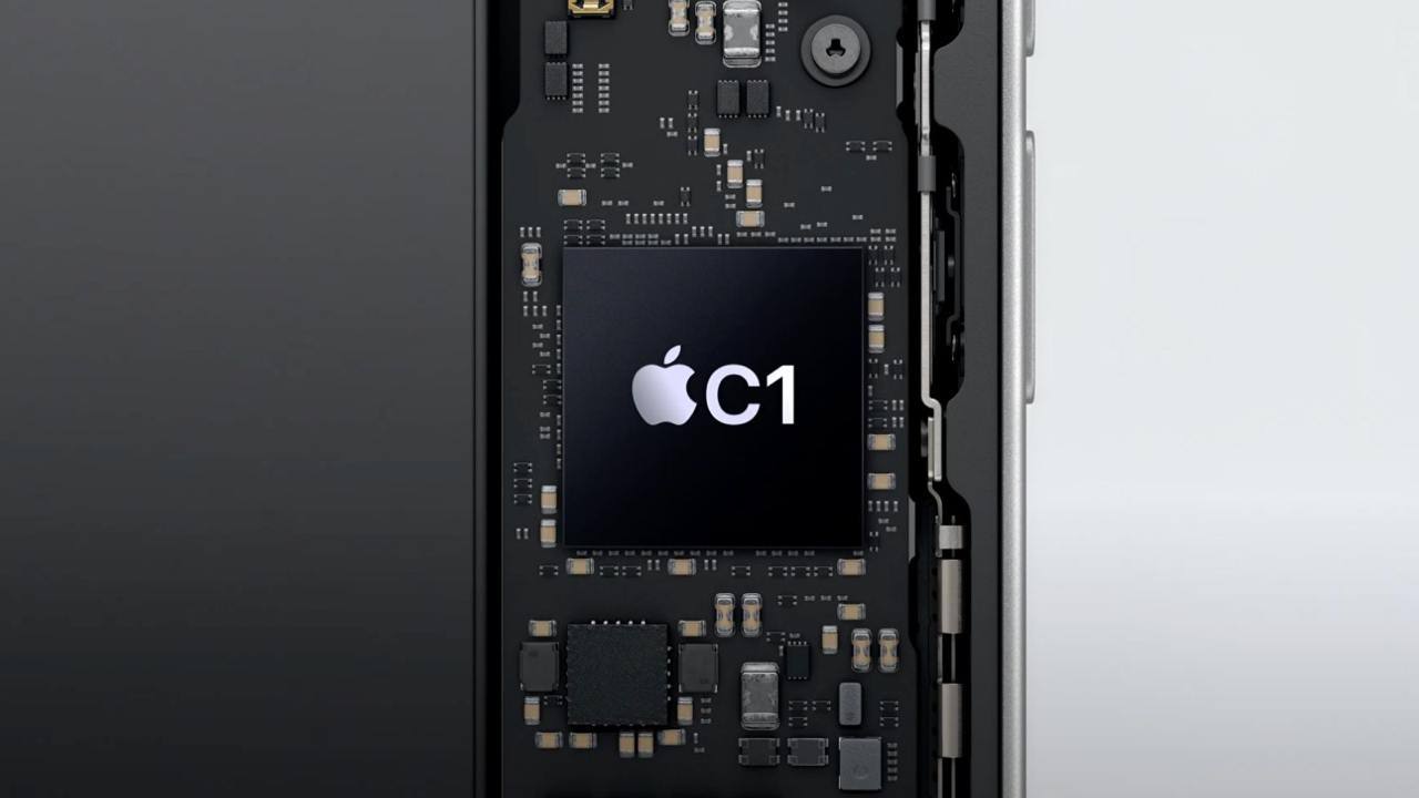 Apple начала массовое производство 5G-модема C1 с использованием технологий TSMC.