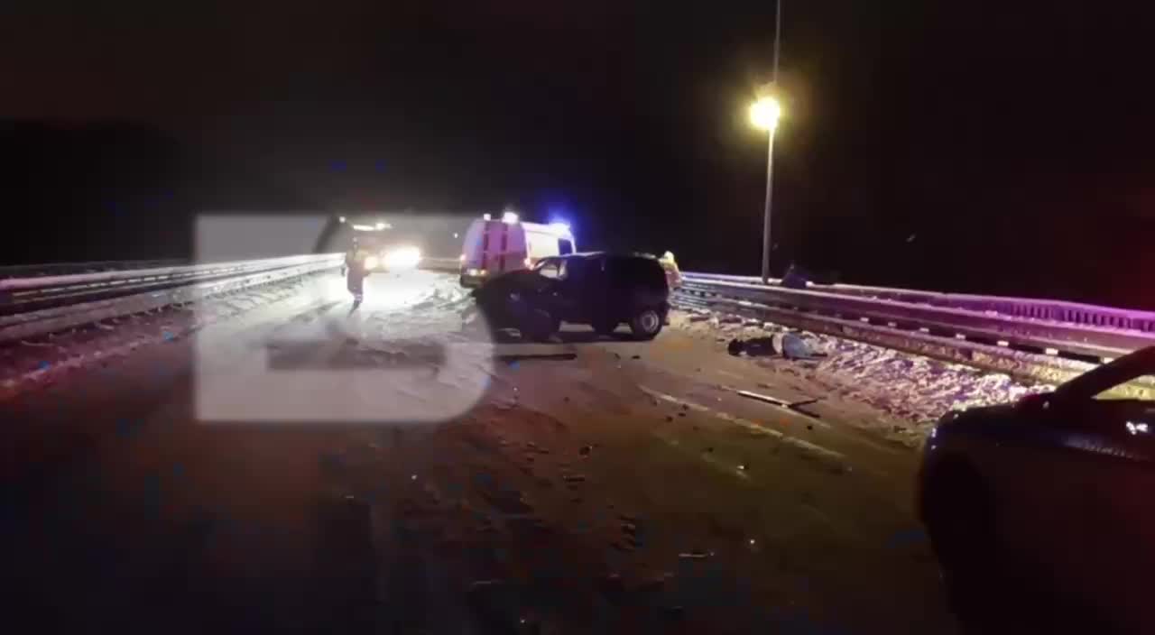 ДТП в новогоднюю ночь: два инцидента с пострадавшими в Ленобласти и Жуковском районе