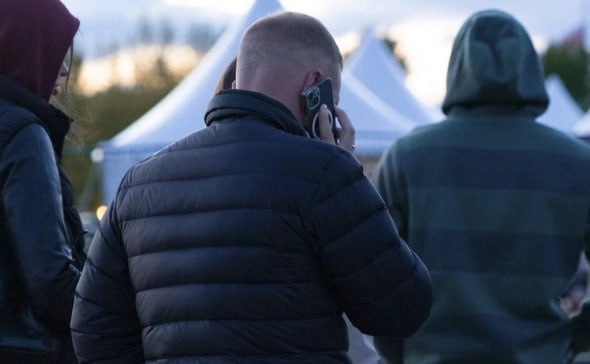 Внимание новая схема мошенничества с вызовом из военкомата Как сообщает ТАСС со ссылкой на МВД злоумышленники звонят гражданам представляясь сотрудниками военкомата Под предлогом оцифровки данных и оформления пропуска в режимное учреждение они просят продиктовать паспортные данные СНИЛС или код из СМС