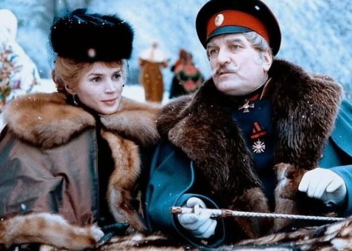 В петербургском кинотеатре Аврора с 21 по 24 октября пройдёт ретроспектива фильмов Никиты Михалкова приуроченная к 80 летию режиссёра Почти все свои новые работы Михалков представлял именно там