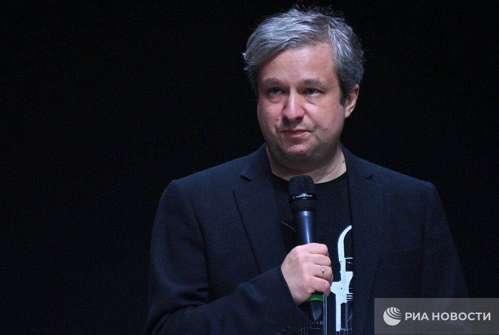 Российский кинокритик Антон Долин получил гражданство Молдавии сообщил портал NewsMaker признан в России иноагентом Подписаться на РИА Новости Все наши каналы