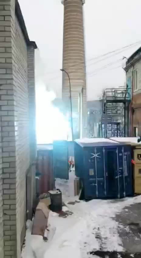 Во Владивостоке отключение света из-за пожара на трансформаторной подстанции