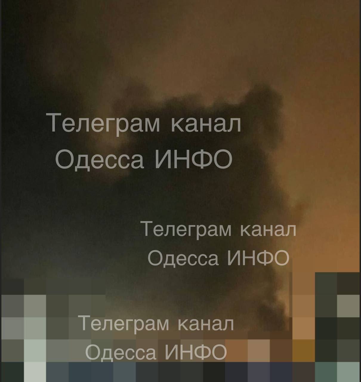 ‼ Взрывы этим утром гремят в Одессе, Кировограде и Харькове, сообщают украинские СМИ. Экстренные отключения света ввели в Киеве.  Воздушную тревогу объявили в Киевской, Черниговской, Сумской, Полтавской и Харьковской областях.