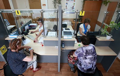 Страховые пенсии в 2025 году могут проиндексировать на 7,3%  Минэкономразвития ранее повысило прогноз по инфляции с 5,1% до 7,3%  Парад Мертвых. Подписаться