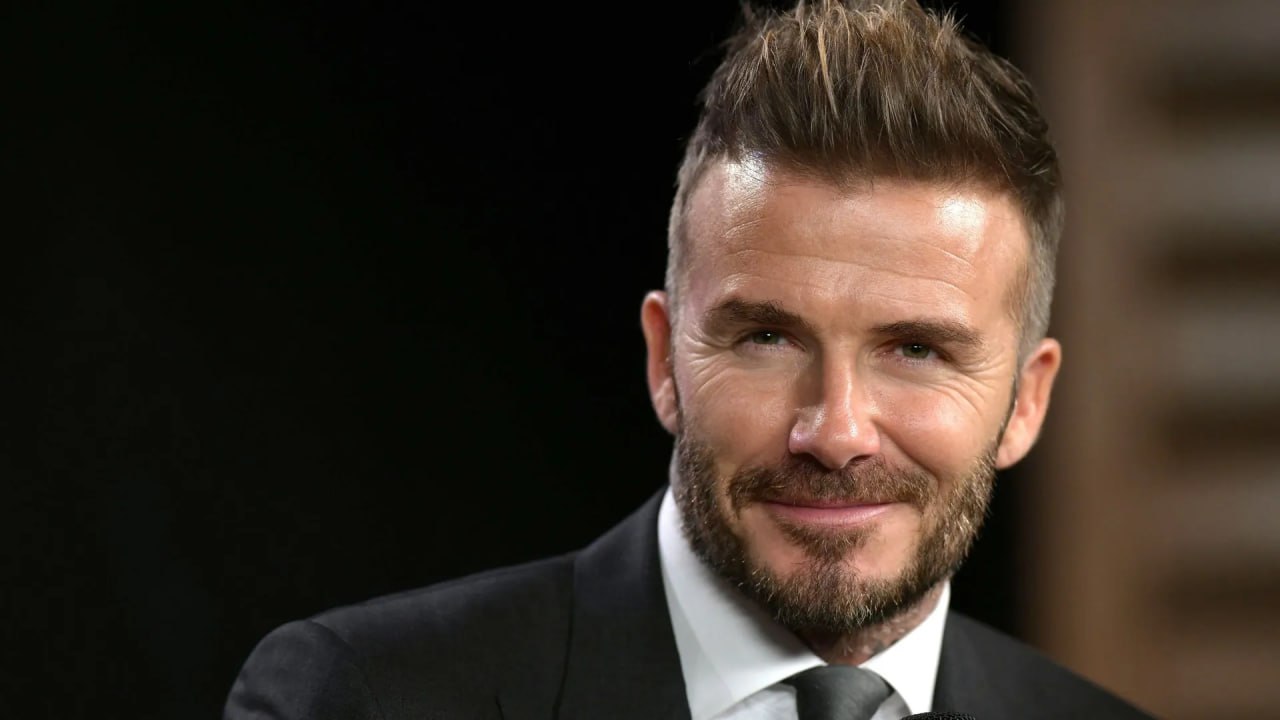 Дэвид Бекхэм зарегистрировал в Роспатенте товарный знак David Beckham.   Под брендом в России могут производиться текстиль для дома и спорта, а также товары для новорожденных и мебельной отрасли.