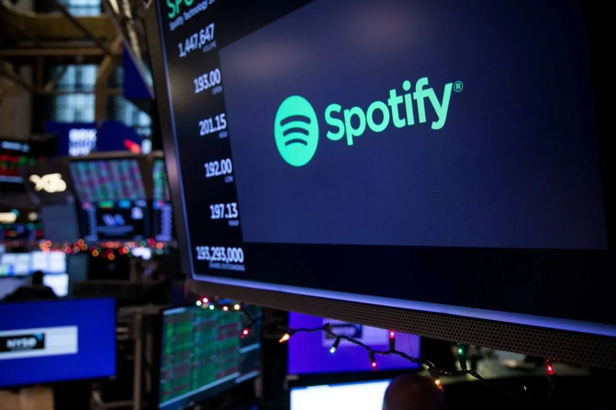 Акции Spotify упали на 9 на премаркете инвесторы опасаются что прирост платных подписчиков замедлится из за повышения цен Стандартная подписка в США крупнейшем рынке компании с января 2026 года подорожала до 12 99 в месяц vc ru invest 2890386