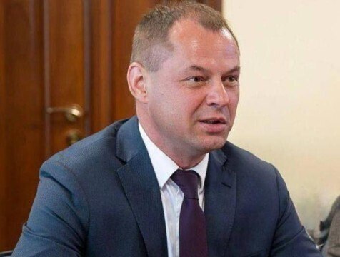 Дмитрия Иванова избрали главой Перемышльского района 24 октября в селе Перемышль Калужской области прошло заседание местной думы Так депутаты единогласно поддержали кандидатуру Дмитрия Иванова на пост Главы Перемышльского округа http gtrk kaluga ru news politika news 58500