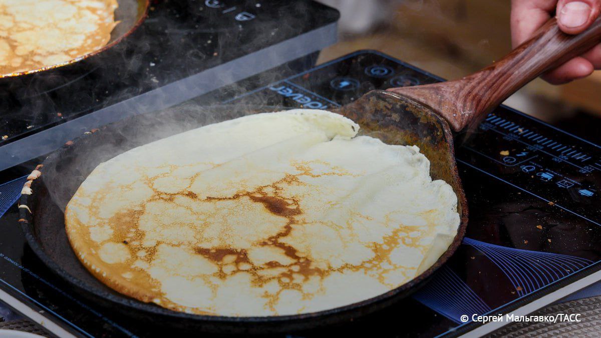 В неделю Масленицы можно съедать до пяти блинов в день без вреда для здоровья ТАСС newsEconomics