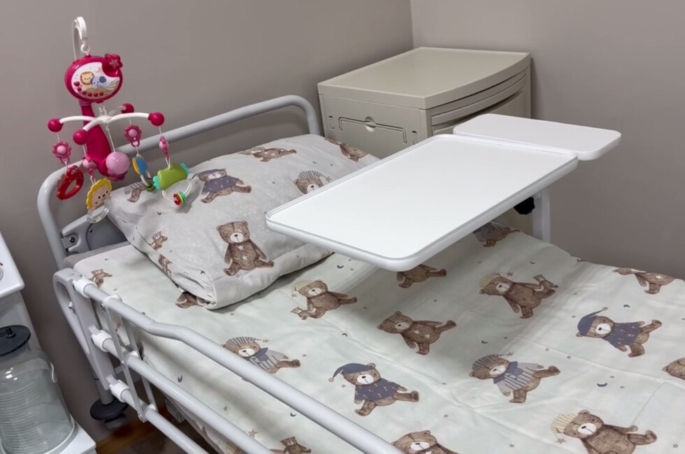 Первое отделение паллиативной помощи детям открылось в Макеевке В помещении сделали ремонт его оснастили необходимым оборудованием для заботы о неизлечимо больных Важной задачей стал набор грамотного персонала В отделении будет работать выездная патронажная бригада регулярно повышающая квалификацию в Москве и других федеральных площадках Читать полностью Скриншот Телеграм канал министра здравоохранения ДНР Константина Масникова  Подпишись на нас в MAX