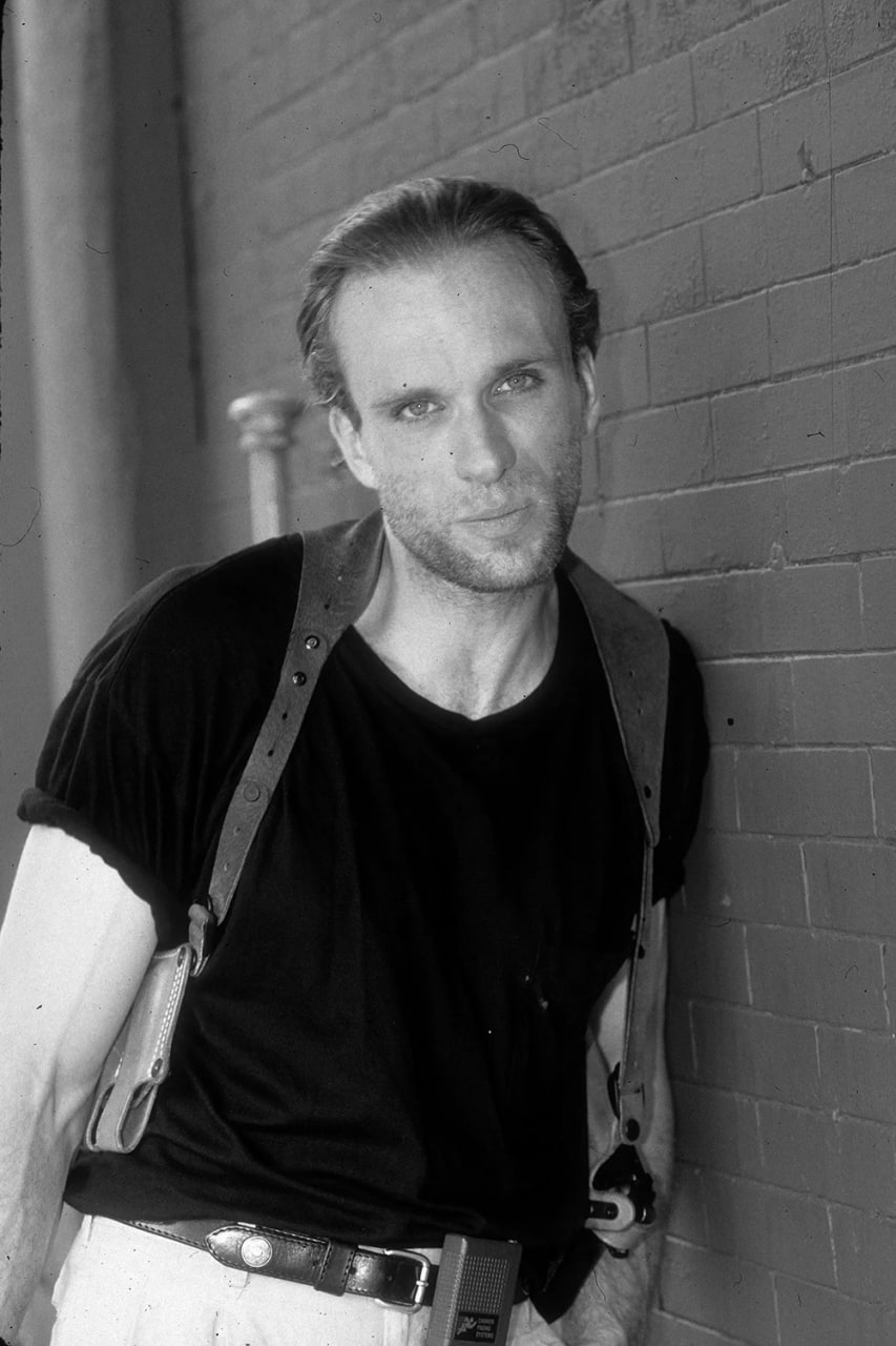 Ушёл из жизни Питер Грин Актёр наиболее известный по ролям в фильмах Маска и Криминальное чтиво был найден мёртвым в своей квартире в пятницу днём Ему было 60 лет Getty Images Следуй за КИНОТВ