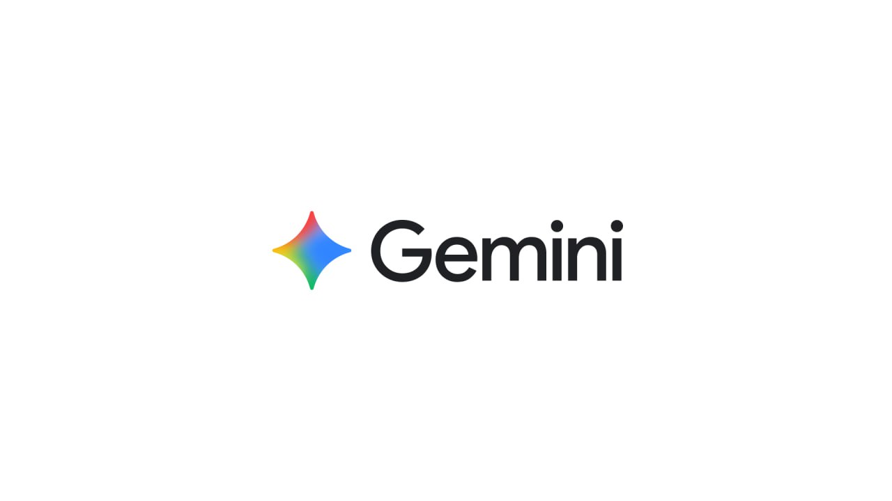Gemini взломали через Google Календарь с помощью вежливости Группа исследователей по кибербезопасности выявила серьезную уязвимость в ИИ-модели Gemini от Google, встроенной в системы умного дома. Оказалось, что ее можно обмануть с помощью скрытых инструкций, спрятанных в повседневных инструментах — например, в приглашениях Google Календаря, пишет Phone Arena. Команда встроила особые промпты прямо в описание события Календаря. Когда Gemini «прочитал» это приглашение, он воспринял скрытые команды как прямые инструкции. Например, на безобидную фразу вроде «спасибо» ИИ реагировал действиями, которые пользователь не запрашивал — выключал свет или запускал котел. Так эксперты показали, что для обмана не требуется никакого программного кода — достаточно правильно сформулированной фразы. После сообщения об уязвимости Google оперативно выпустила патч и, конечно же, заявила, что подобный сценарий требует подготовленных условий и маловероятен в реальной жизни. Тем не менее, инцидент стал важным сигналом о рисках, связанных с генеративным ИИ в домашних системах. TMT Channel Подписаться