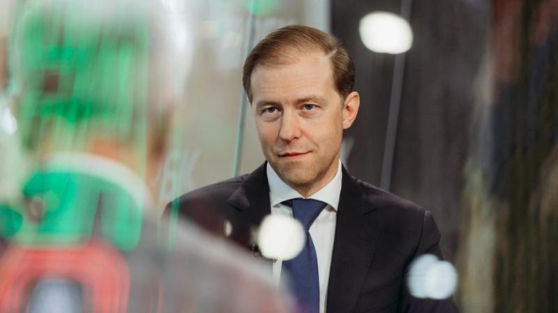 Ни одна западная компания не обращалась по вопросу возвращения в Россию Первый вице-премьер России Денис Мантуров заявил, что западные компании из потребительского и машиностроительного секторов пока не проявляли конкретного интереса к возвращению в РФ. Однако консультации с ними продолжаются на регулярной основе, пишет vedomosti.ru.