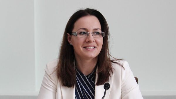 Юля-2 и проамериканский Кабмин. Что означает назначение Юлии Свириденко премьером Украины Сегодня украинский парламент – с подачи Зеленского - проголосует за назначение премьером Юлии Свириденко. Второй раз в истории незалежной Украины правительство возглавит женщина. После оранжевой революции этот пост достался Юлии Тимошенко. Два десятилетия спустя главой Кабмина вновь становится Юлия, но – Свириденко.