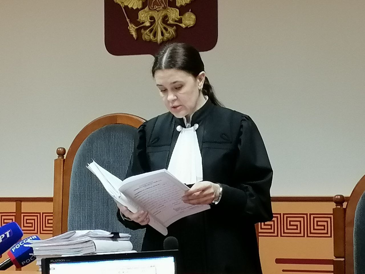 Суд отказал зоозащитникам в удовлетворении исковых требований. Усыплять собак в случае возникновения экстраординарной ситуации можно. Во всяком случае, пока - решение может быть обжаловано в Нижнем Новгороде.