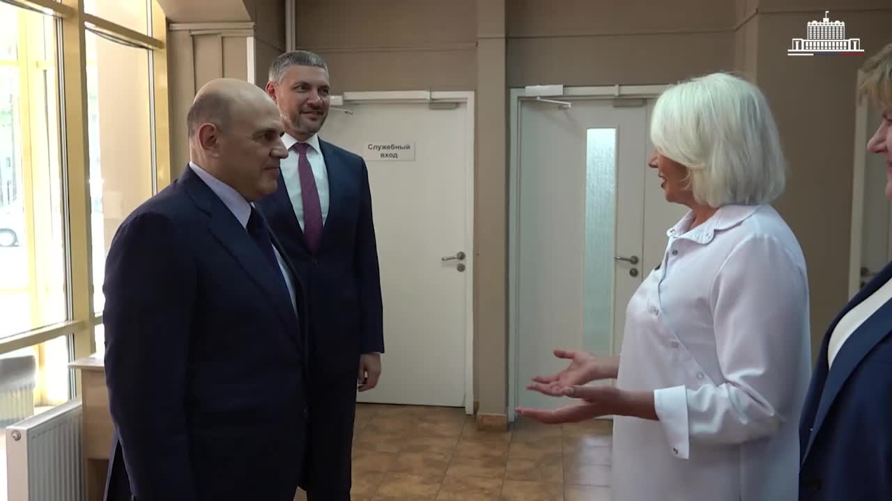 Мишустин оценил современные методы работы Забайкальского перинатального центра
