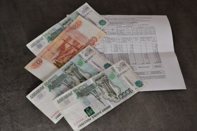 Тарифы на ЖКУ вырастут на 13% Председатель Госкомитета по ценовой политике республики Саха Якутия Николай Бочков подробно объяснил принципы формирования новых тарифов на коммунальные услуги, которые вступят в силу с 1 июля 2025 года. Подробнее – в материале «Комсомольской правды» - Якутия» Фото: Опарин Даниил