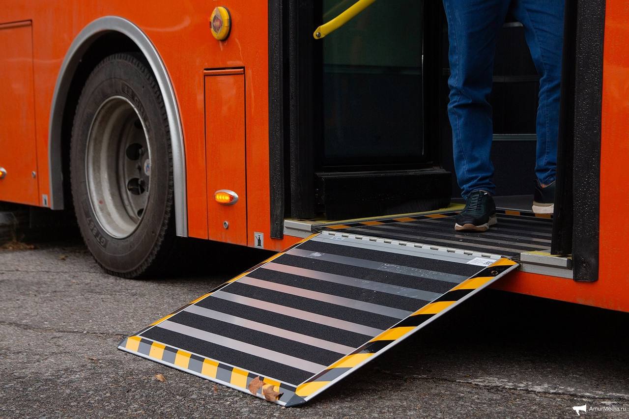 Вырастет стоимость проезда в Комсомольске на Амуре С 1 февраля стоимость проезда поднимется на двух городских автобусных маршрутах 5 Автовокзал пос Силинский и 22 Хладокомбинат мкр Амурсталь Цена одной поездки повысится с 60 до 70 рублей   AmurMedia Написать нам AmurMedia в Дзен