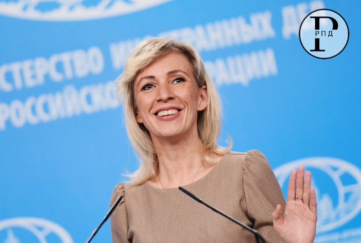 Мария Захарова прокомментировала предупреждение МИД Молдавии о нежелательности поездок в Россию Дипломат назвала это мерой против молдавских шпионов: "Видимо, так они предупреждают шпионов, что больше в Россию ездить не надо. Добропорядочным же гражданам Молдавии мы всегда рады. И они об этом знают". Дело в том, что МИД Молдавии распространило свое предостережение о нежелательности поездок в Россию сразу после того, как оперативники ФСБ вскрыли и задержали двух агентов молдавской спецслужбы в Москве. Действительно, для двух задержанных молдаван поездка в Россию закончилась "нежелательно". Подобный итог или уничтожение при сопротивлении задержанию ждет и других неразумных пособников Лондона, пренебрегающих предупреждениями молдавского МИД.
