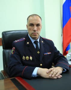 Главой УМВД Сахалинской области стал якутянин Владимир Арбузов Ранее его пост до 11 сентября в течение пяти лет занимал Арсен Исагулов Арбузов назначен на должность указом президента РФ от 5 ноября 2025 года Фото УМВД России по Сахалинской области   SakhalinMedia Прислать новость