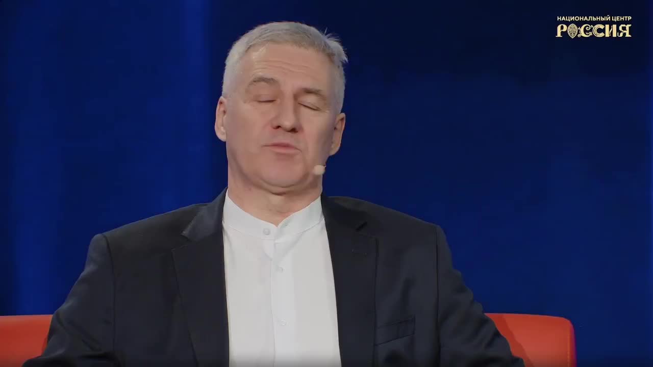 Создание новых мест в детских садах и открытие современных школ в республике