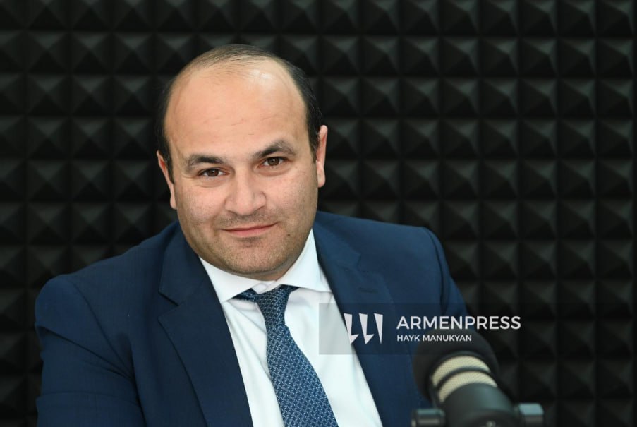 Нарек Мкртчян освобождён от должности министра труда и социальных вопросов Армении и назначен Чрезвычайным и Полномочным послом Армении в США